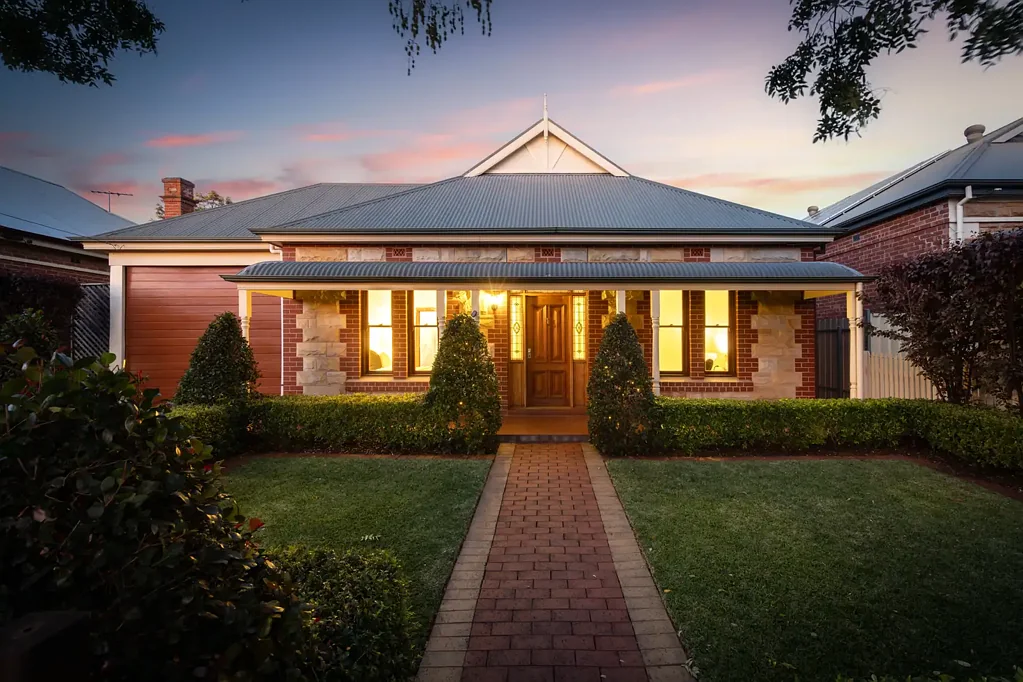 8 Lomond Avenue, Kensington Park, SA 5068