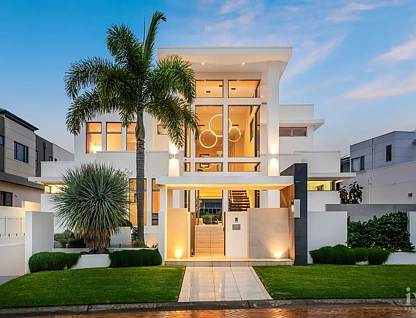 38 Royal Albert Crescent, Paradise Point, QLD 4216, 5房, 6浴, House