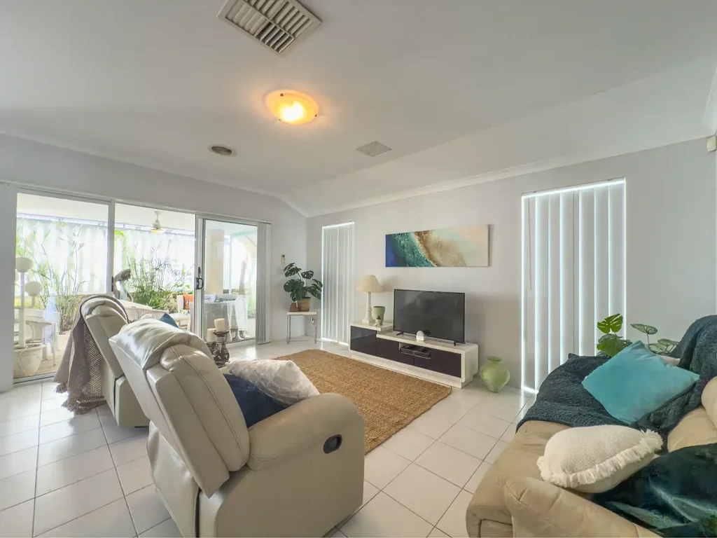 Tapping 3બેડરૂમ Enjoy Park Views and Effortless Living