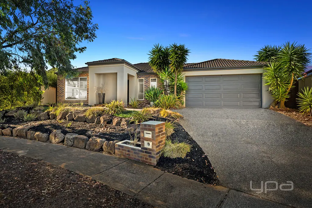11 Micasa Place, Harkness, VIC 3337