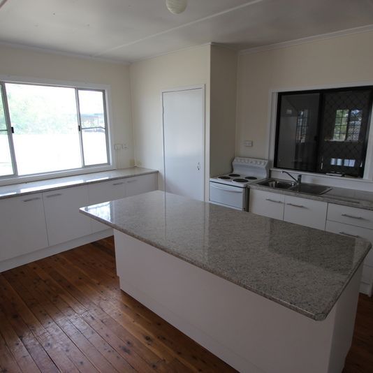 2 GRANT ST, CHARLEVILLE QLD 4470, 0 chambres, 0 salles de bain, House