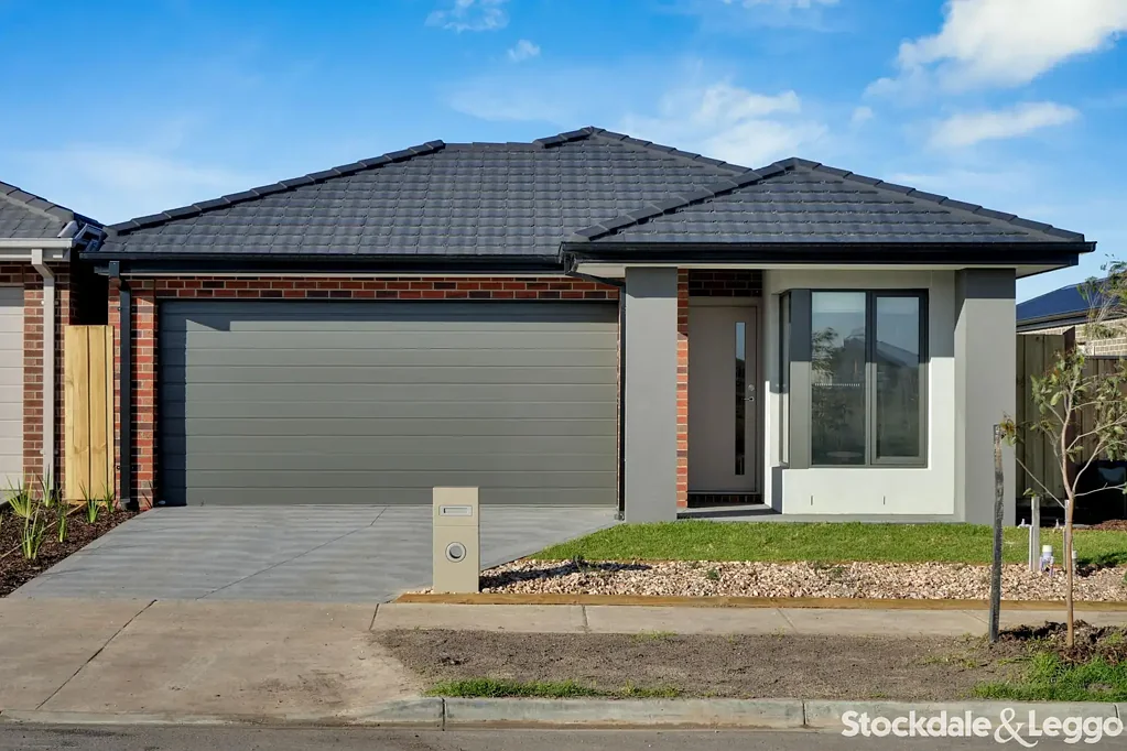 124 Monakeeba Boulevard, Woodstock, VIC 3751, 3房, 2浴, House