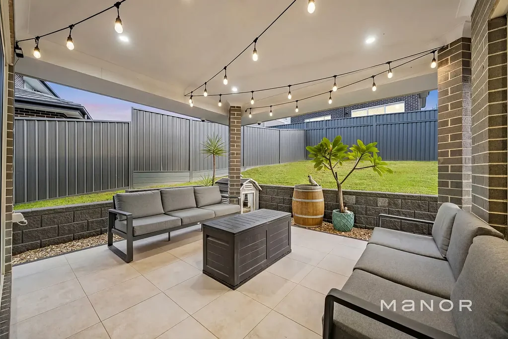 North Kellyville 4ห้องนอน Tranquil Bush Outlook