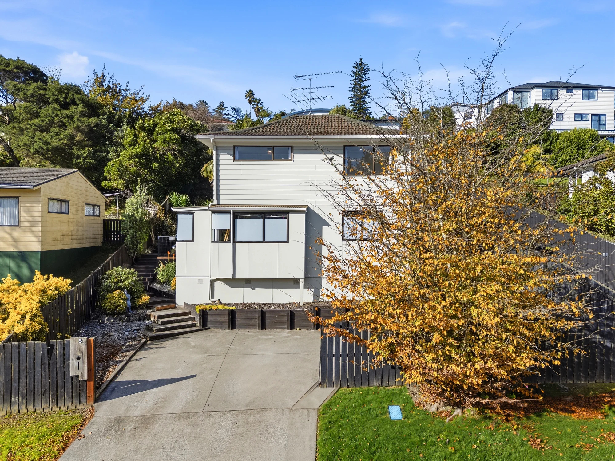 Browns Bay 4房 Urgent Auction - Overseas Vendor Must Sell!