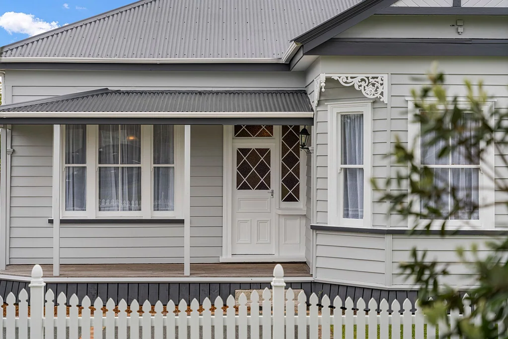 Dargaville 4 Slaapkamer Timeless character meets modern comfort