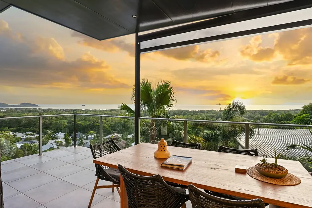 27/9 Savaii Close, Palm Cove, QLD 4879