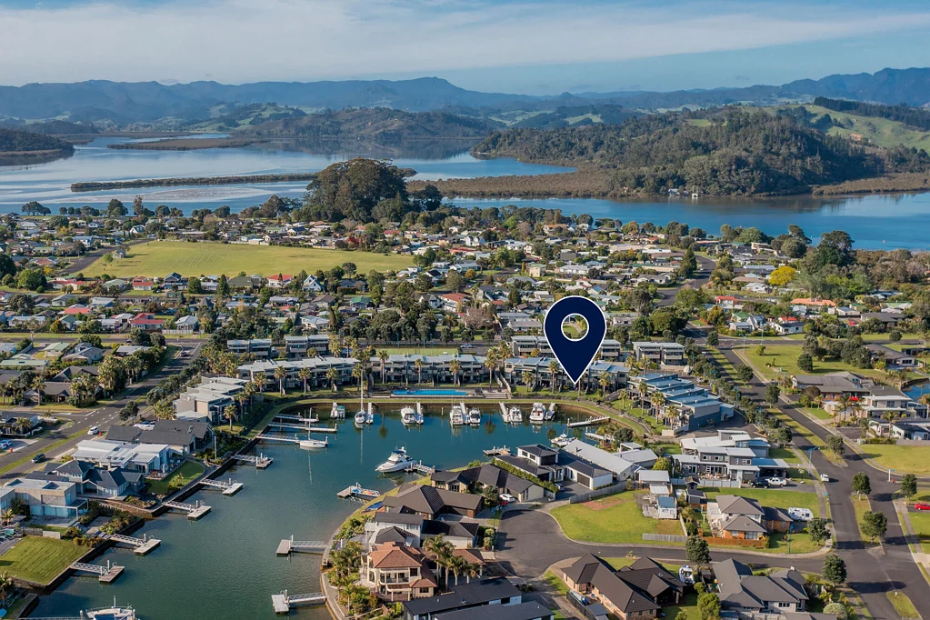 Whitianga 2 Slaapkamer Easy waterfront living at Sovereign Pier