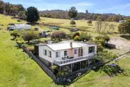 404 Boyer Road, Dromedary