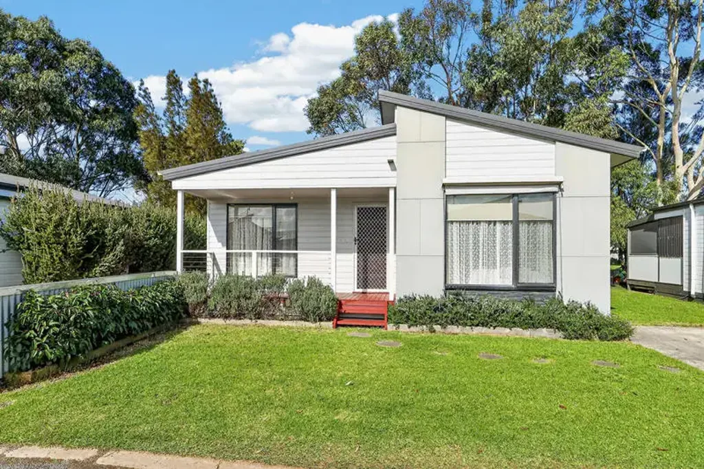 Warrnambool 2कमरा Affordable Riverfront Lifestyle & Relaxed Park Living