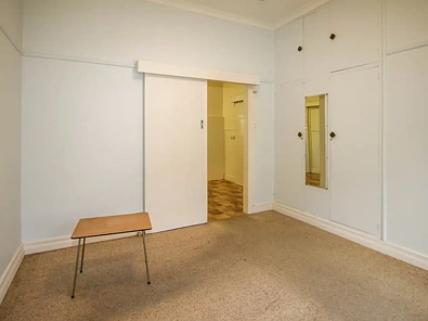 8 Kerr Street, Mortlake, VIC 3272, 2房, 1浴, 整租独立别墅
