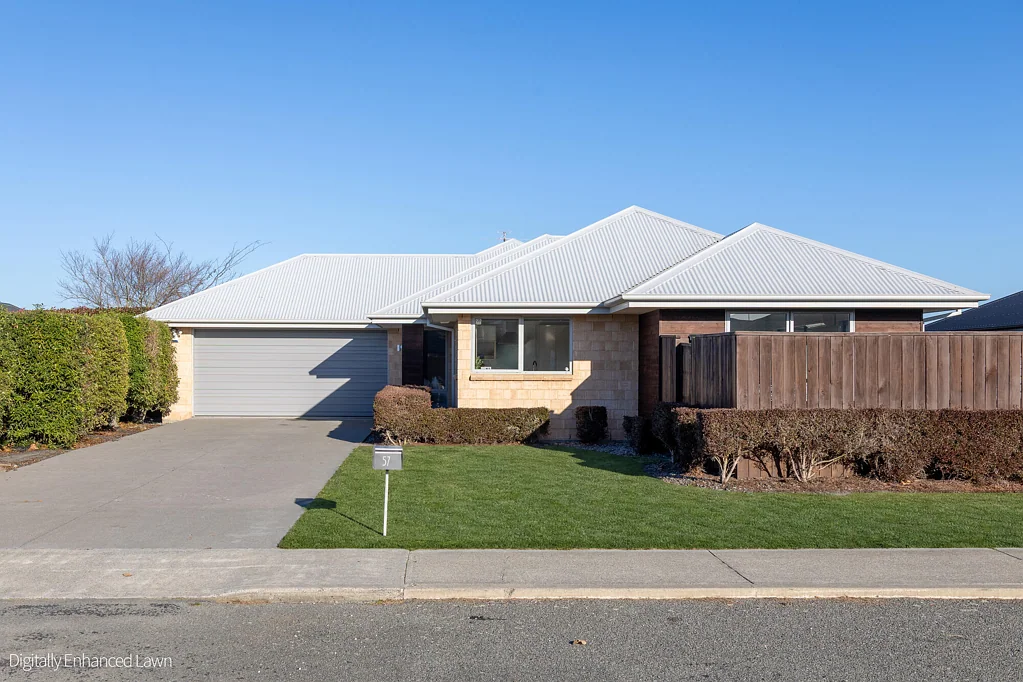 Rangiora 4ห้องนอน A Smart Start in Oxford Estate!
