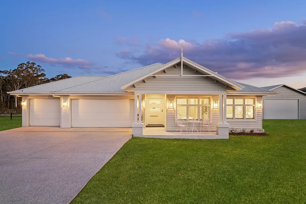 Millfield 4房  Luxury Rural Retreat with Resort-Style Living and Watagan Views
