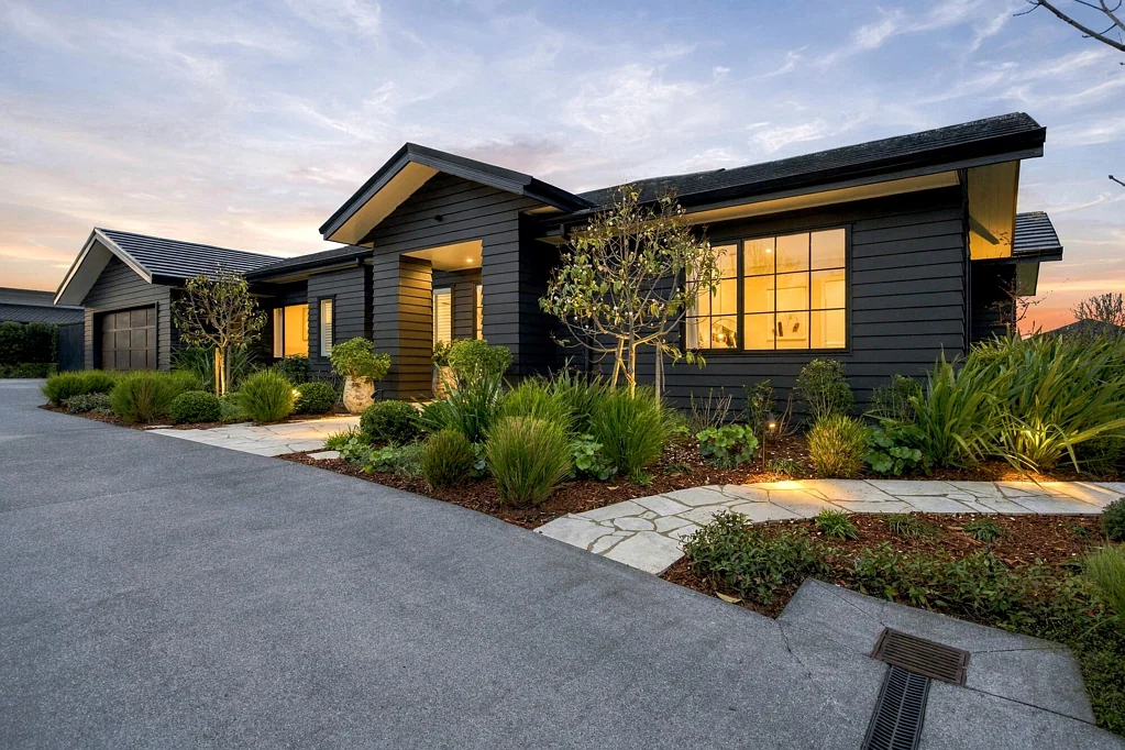 Pukekohe 4 Slaapkamer Modern country sophistication