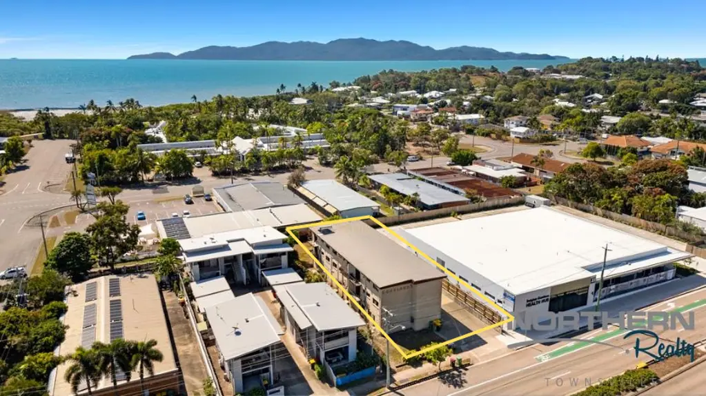 1/25 Bundock Street, Belgian Gardens, QLD 4810
