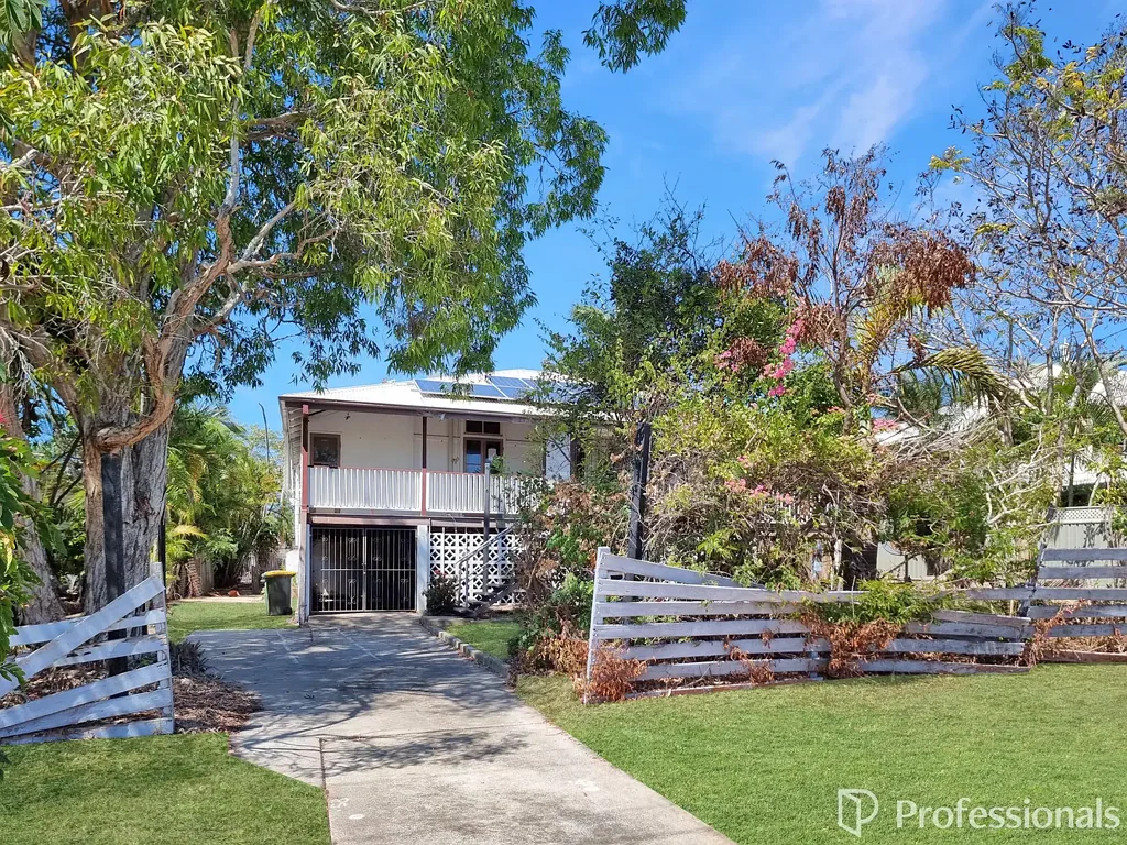 17 Poole Street, Bowen, QLD 4805