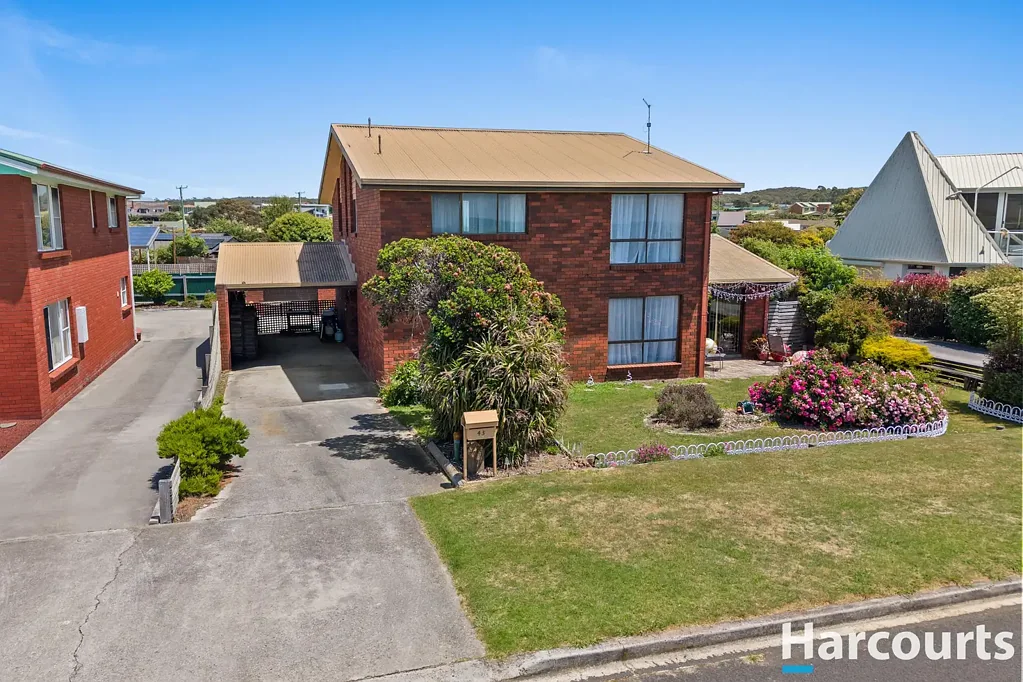Shearwater 4 Bedroom Your Dream Waterfront Escape Awaits