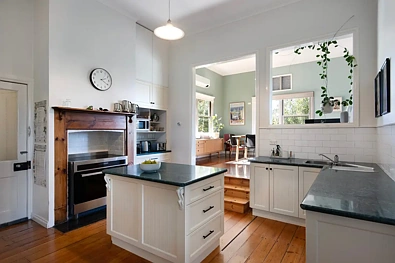 Kusina - 8 Chapel Street, Maldon, VIC 3463