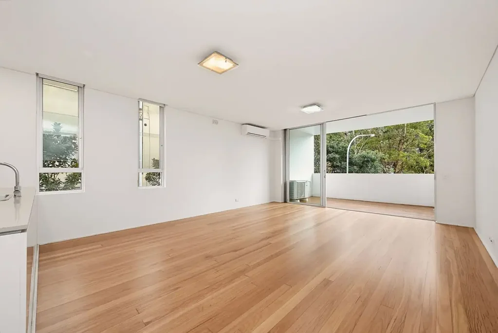 Newly Refreshed Modern Bondi Apartment