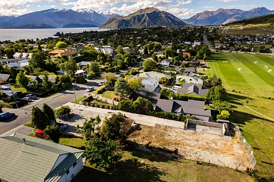 Wanaka  Nest or Invest