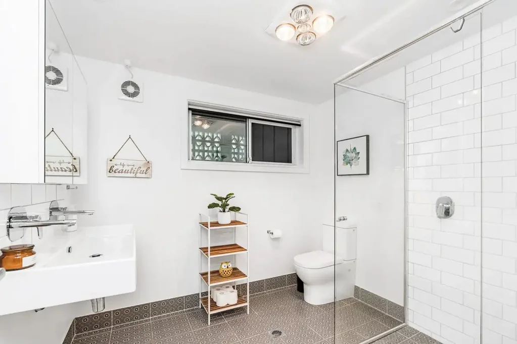 Modern ground floor flat - Electricity, Water & Wi-fi included