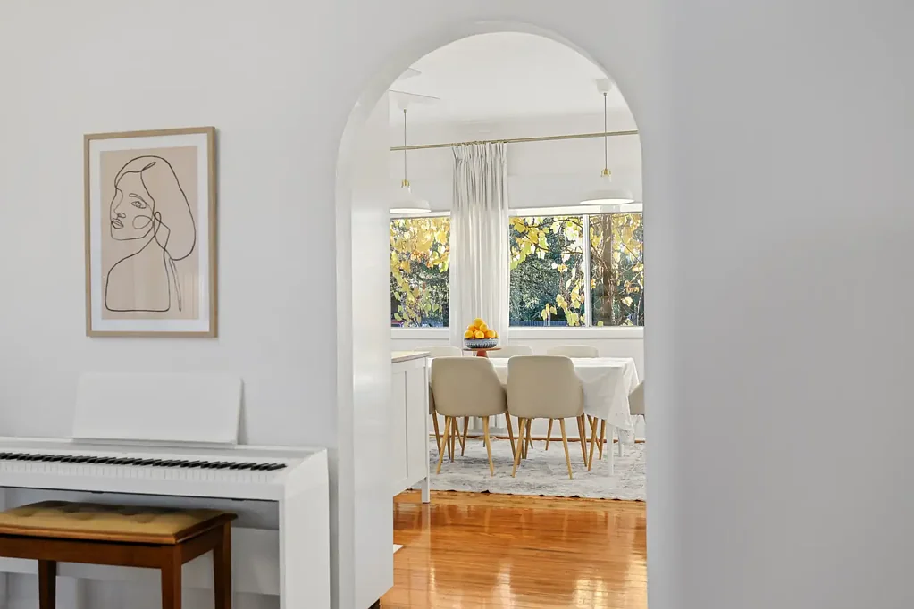 Mudgee 3房  Central Cottage with Designer Touches and Timeless Warmth