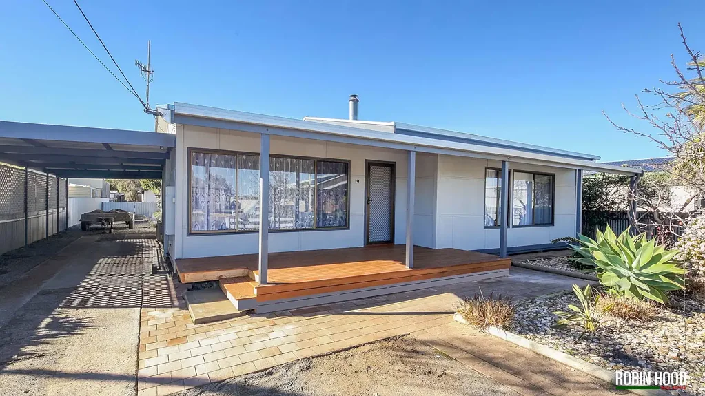 Tumby Bay 4ਬੈੱਡਰੂਮ Delightful Home in the Heart of Tumby Bay - Move-In Ready!