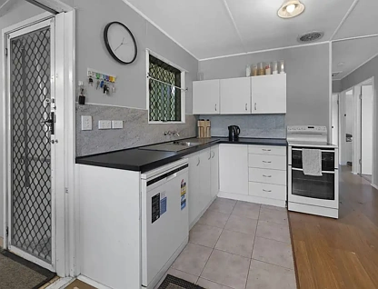 21 Magpie Street, Slade Point, QLD 4740, 3 غرف, 1 حمامات, House