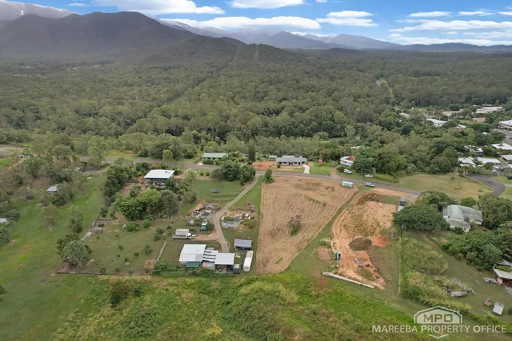 14 Santowski Crescent, Mount Molloy, QLD 4871