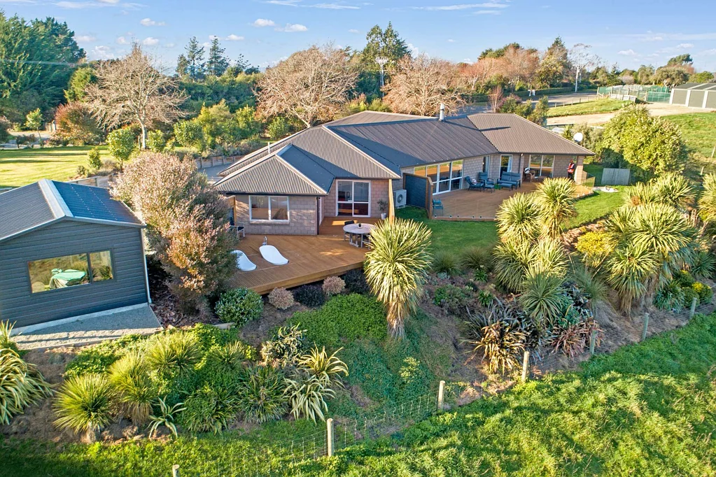Oamaru 5Phòng ngủ Exquisite Lifestyle with Options!!