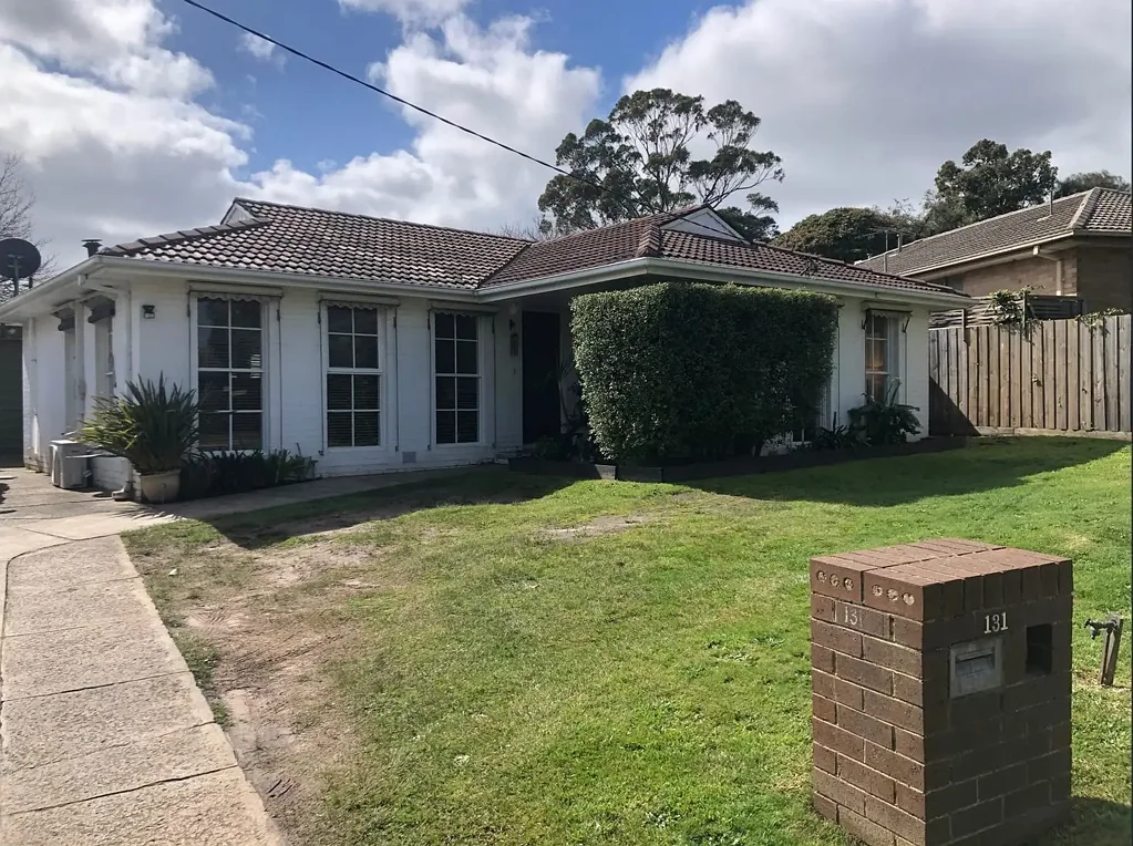 Family Home close to Karingal Hub