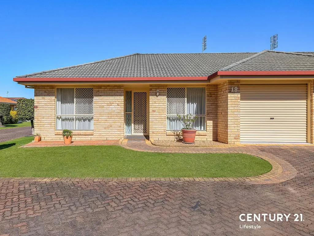 Caloundra 2Zimmer Immaculate and Spacious Unit with a Large Outdoor Area