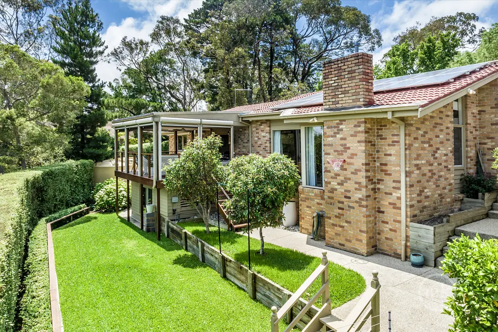 2 Doodson Court, Eltham, VIC 3095