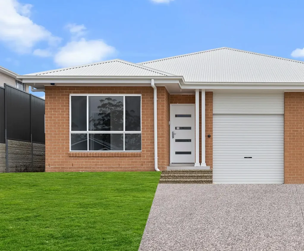 Brand New Four Bedroom Home In Glenning Valley