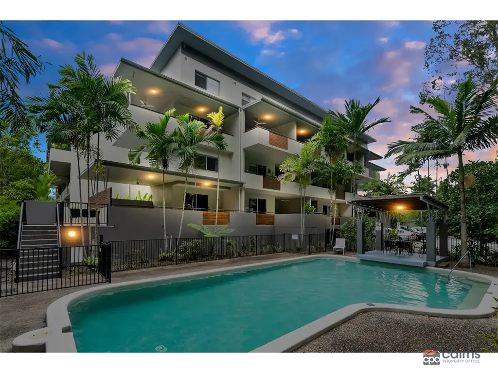 Yorkeys Knob 2房  A Standout Unit In A Standout Beach Suburb