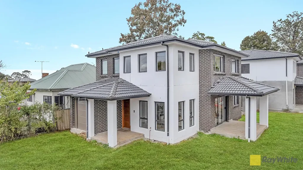 Toongabbie 3Zimmer Brand New Detached Torrens Title Duplex