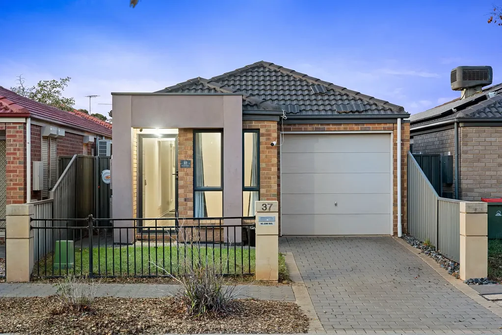 37 Riesling Crescent, Andrews Farm, SA 5114