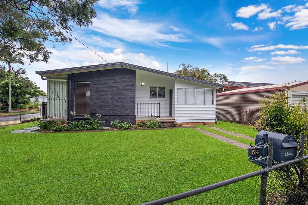 54 Diamond Avenue, Kallangur, QLD 4503