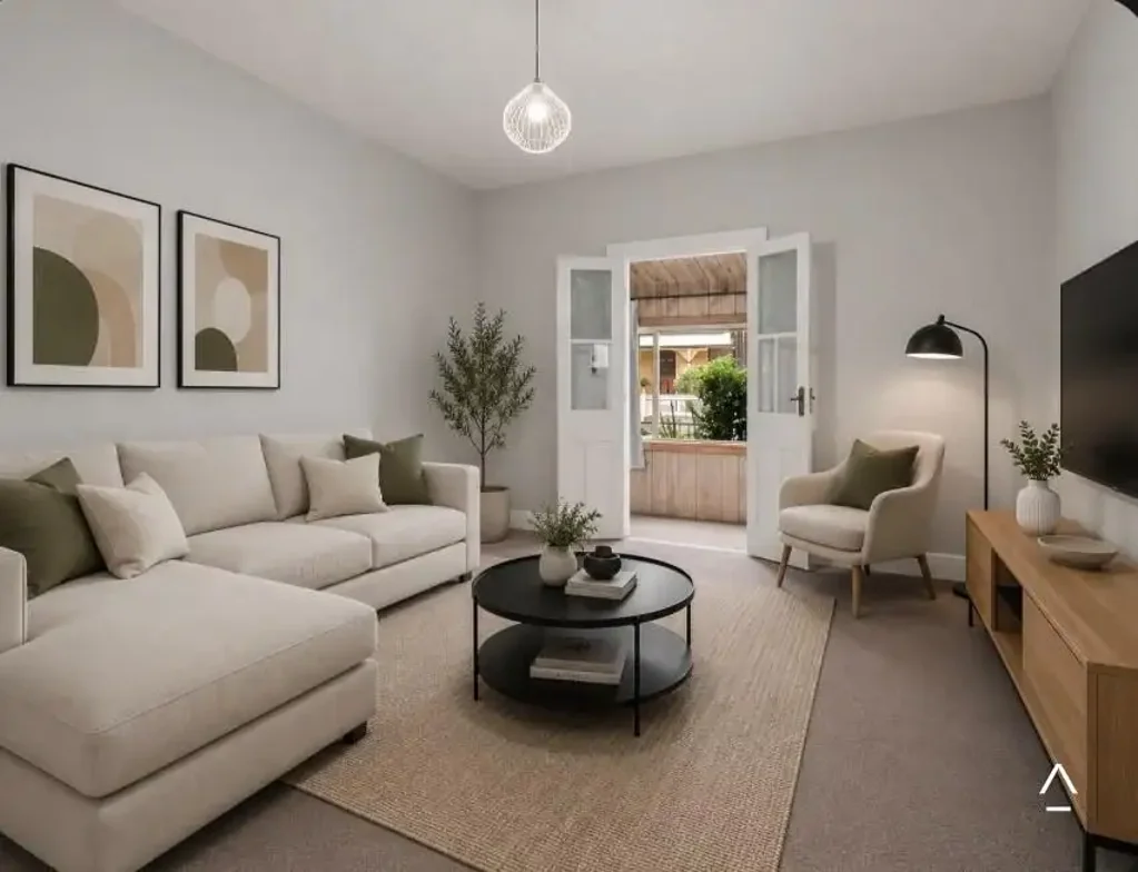 Prime Invermay Location with 2 bedrooms plus a study and a sunroom