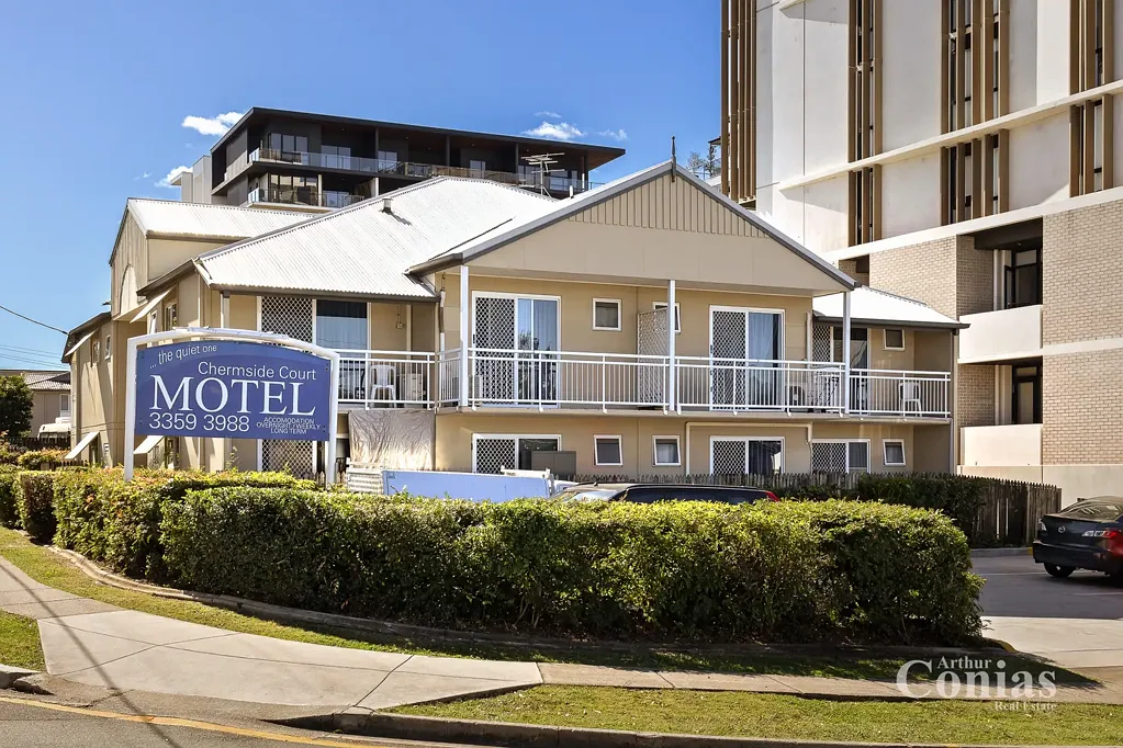 Chermside 1Moenga Low-Maintenance Motel Investment with Guaranteed Income