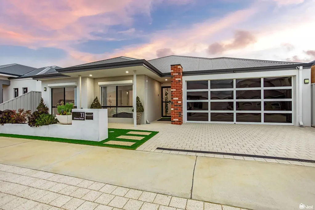 11 Girona Street, Piara Waters, WA 6112