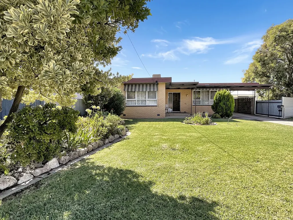 55 Palaroo Street, Swan Hill, VIC 3585