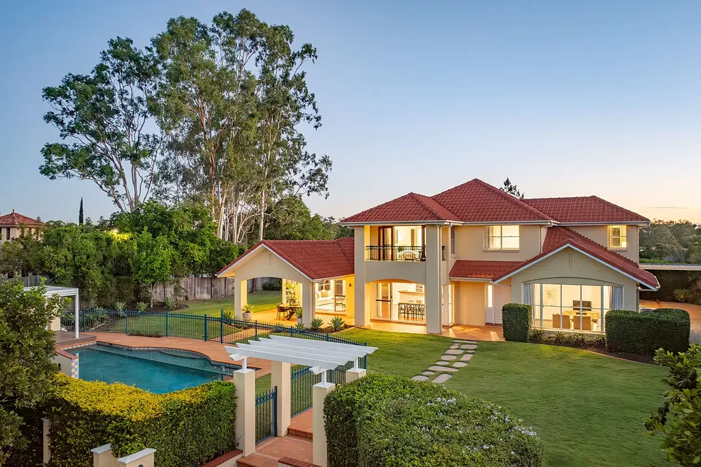 49 Nolan Rise, Brookfield, QLD 4069