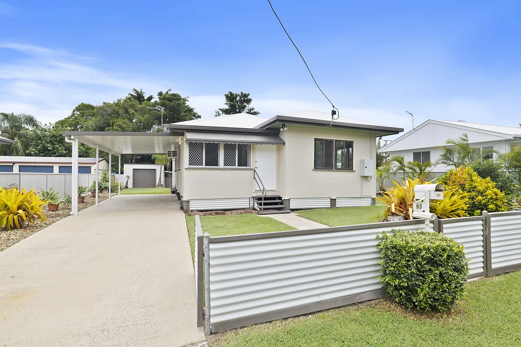 93 Thozet Road, Koongal, QLD 4701