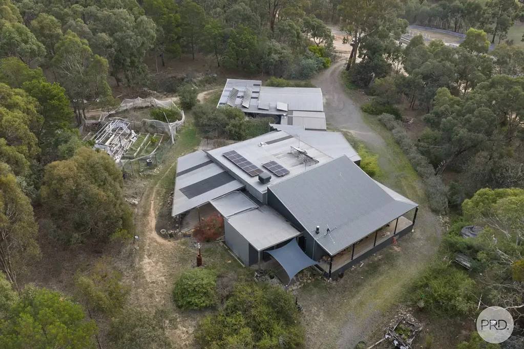 Beaufort 4 Bedroom Lifestyle, Privacy & Off-Grid Freedom on 100 Acres