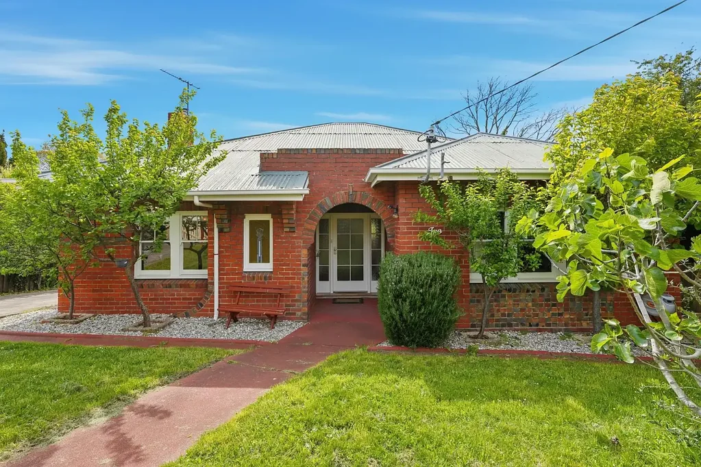 Sandy Bay 3غرفة نوم Classic home, prime location