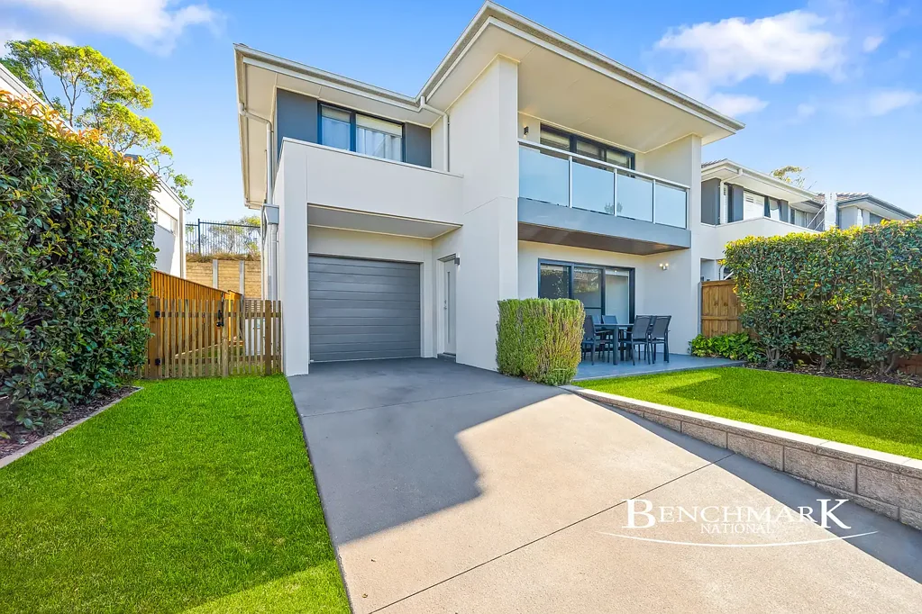 Moorebank 3ਬੈੱਡਰੂਮ Stylish, Low-Maintenance Living in the Exclusive Brighton Lakes Estate
