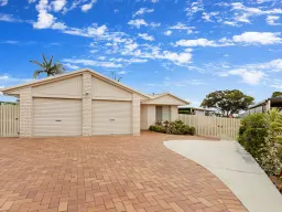 7 Boleyn Place, Torquay