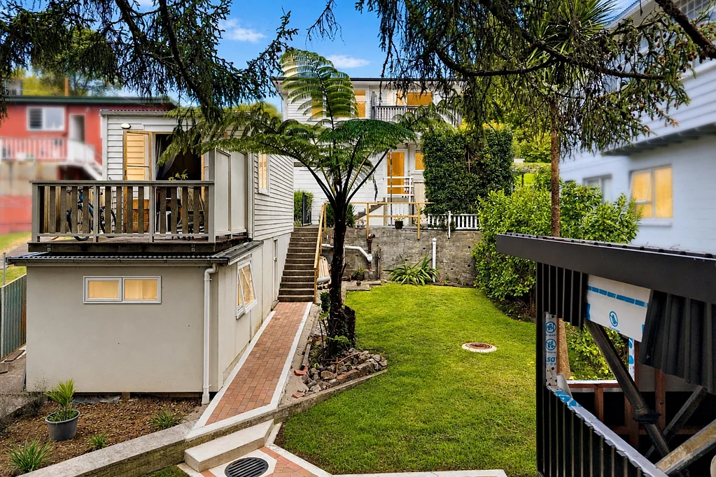 Grey Lynn 3房  Grey Lynn multi-living with sharp price