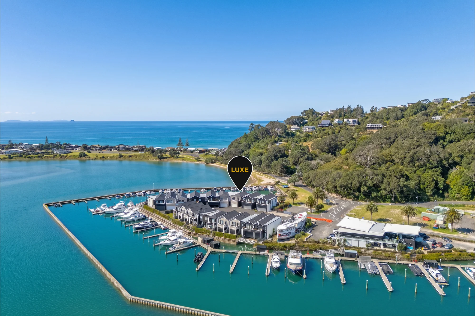 Tairua 3房  Coastal Luxury - Vast & Modern
