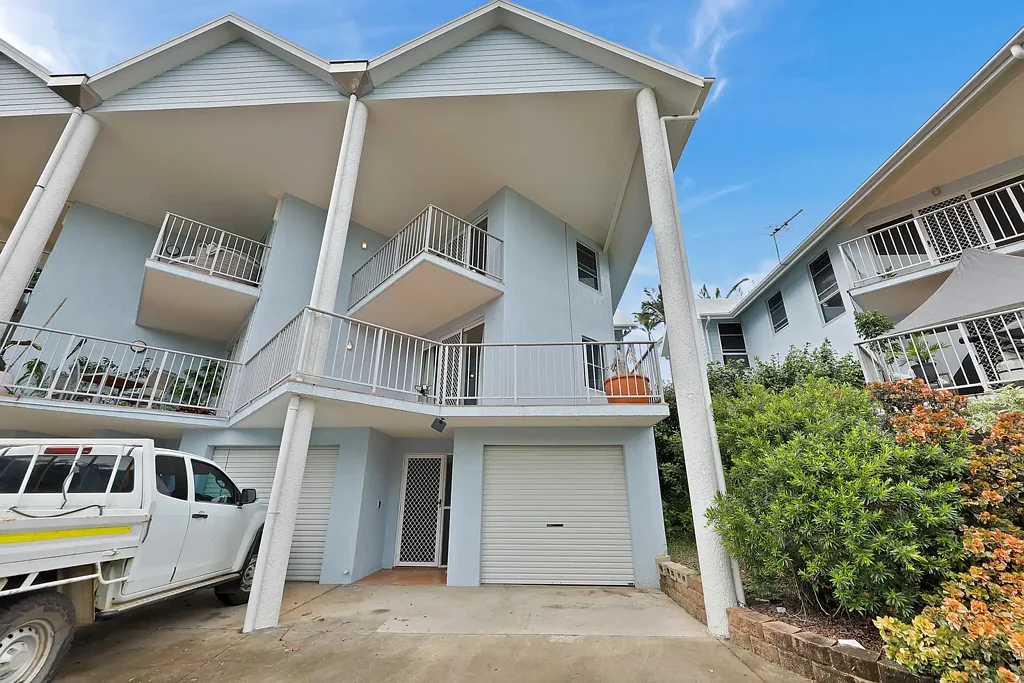 West Mackay 3房  Spacious Riverfront Retreat!